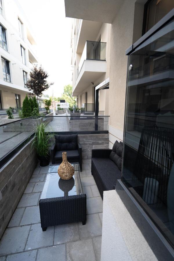 G34 - Modern Studio @ Parliament Bukares Bagian luar foto
